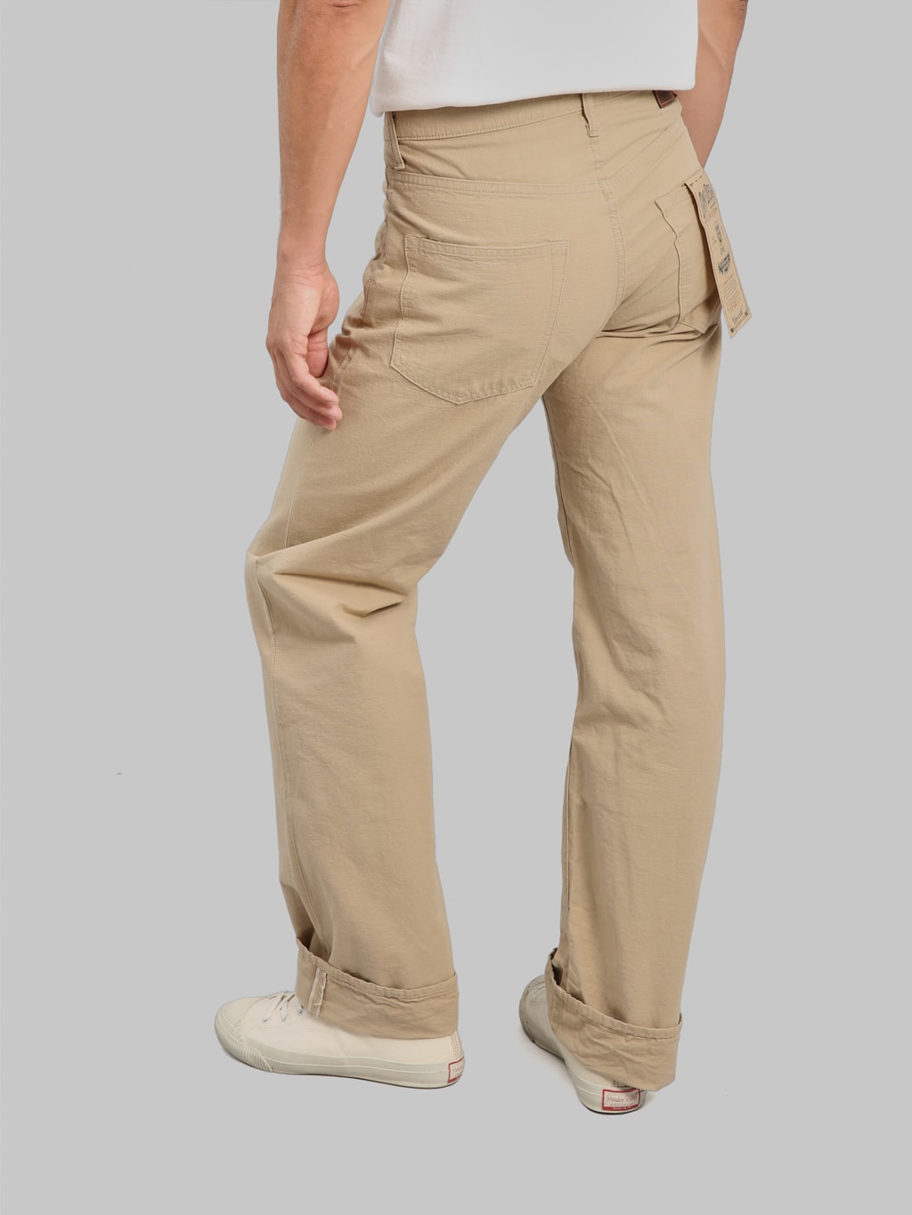 ONI Denim 200 Beta Chambray Beige 8oz Wide Straight Jeans fitting