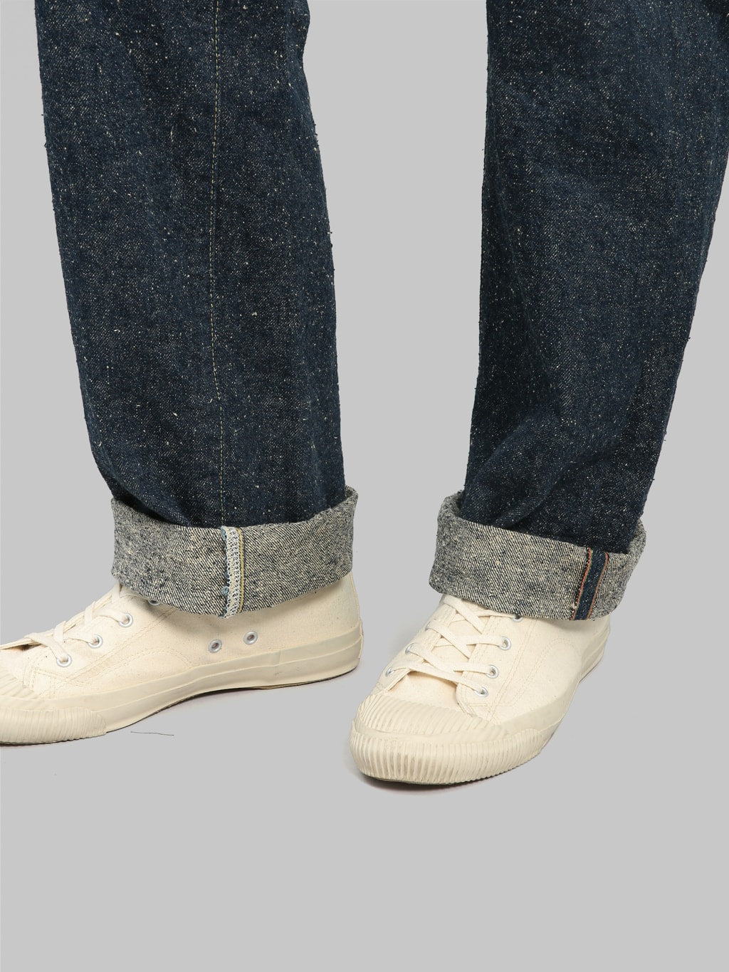 oni 266 kabuki crushed concrete denim relax straight jeans selvedge