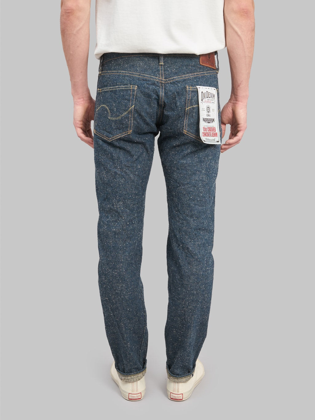 oni 622 crushed concrete denim relaxed tapered jeans back look