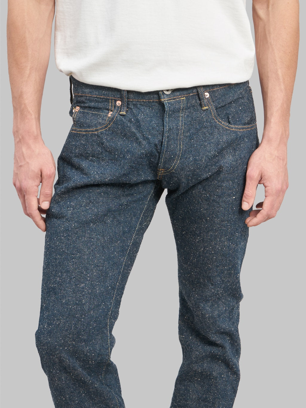 oni 622 crushed concrete denim relaxed tapered jeans waist