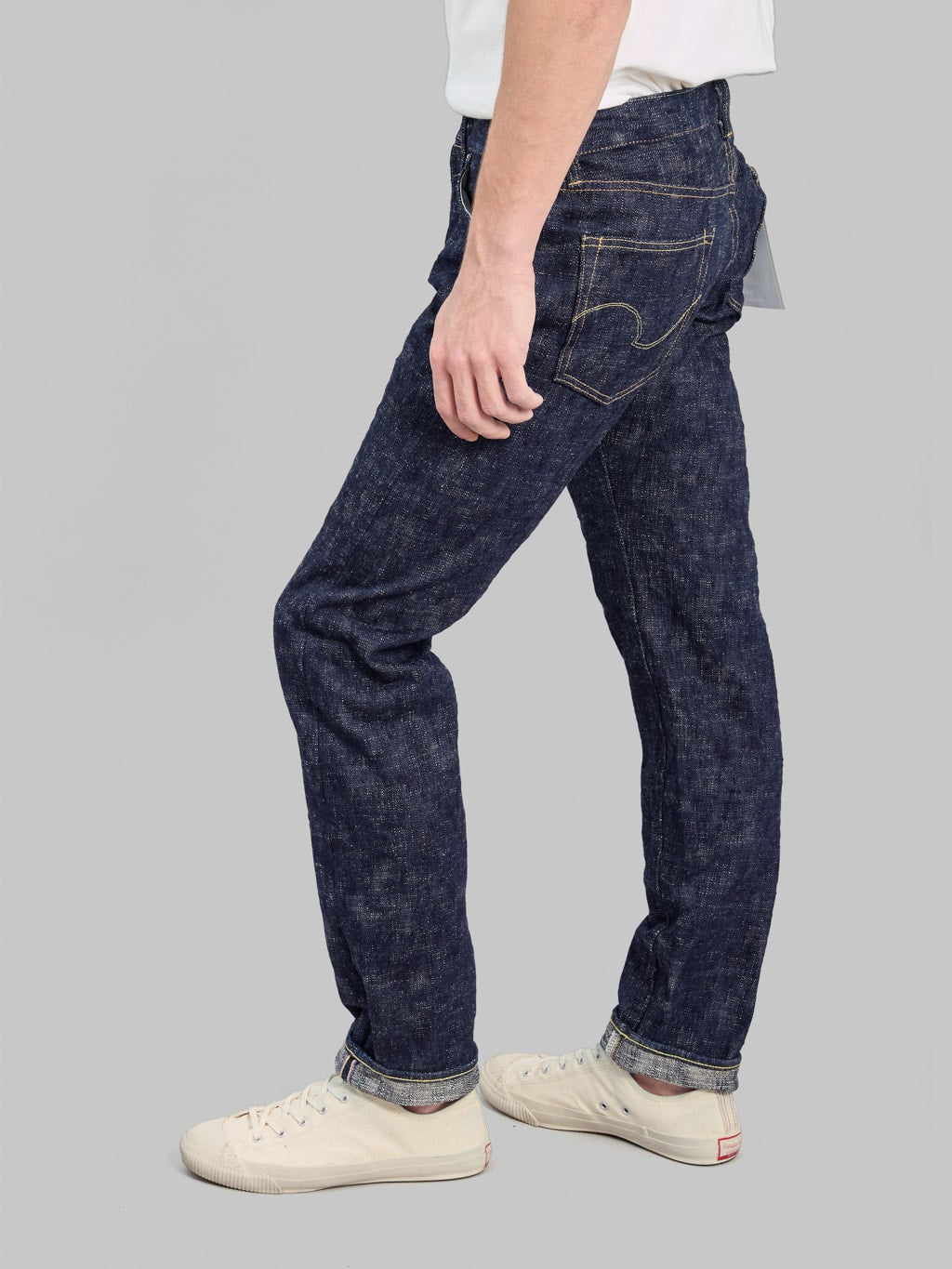 oni 622 kasuri 17oz selvedge denim relaxed tapered jeans fitting