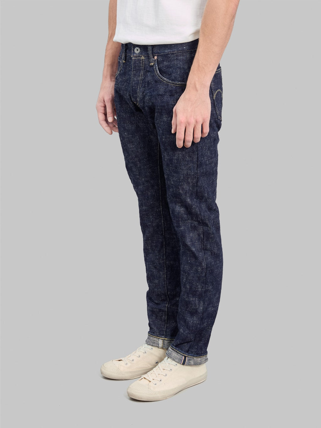 oni 622 kasuri 17oz selvedge denim relaxed tapered jeans side fit