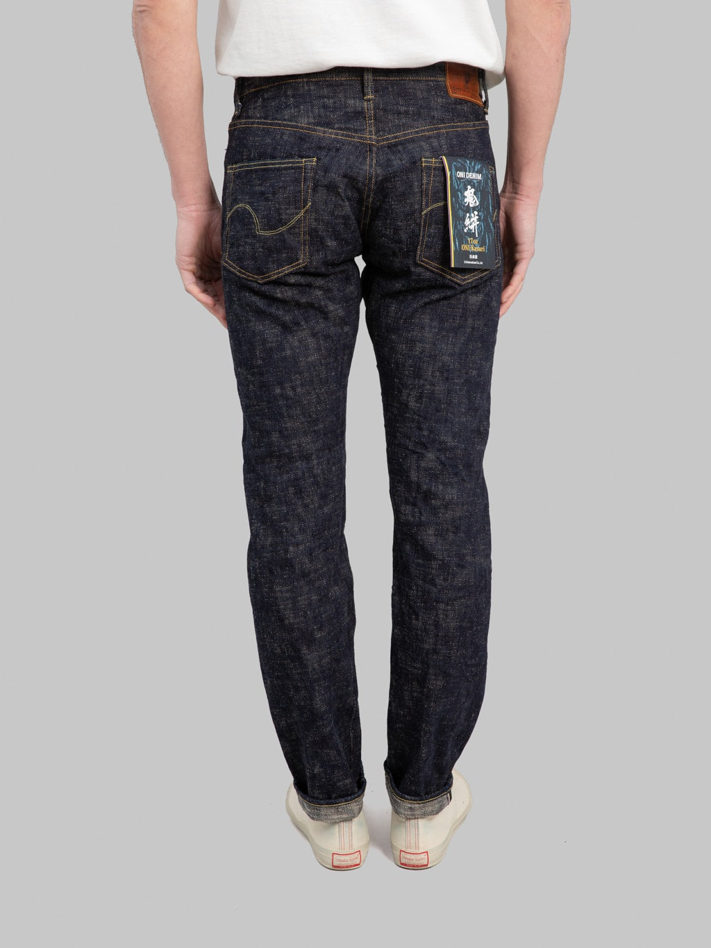 oni 902 kasuri  selvedge denim high rise relaxed tapered jeans back fit