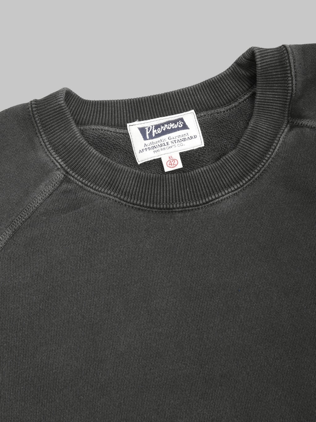 Pherrow's 25W-PRS-P Raglan Sweatshirt Fade Black - Redcast Heritage Co.