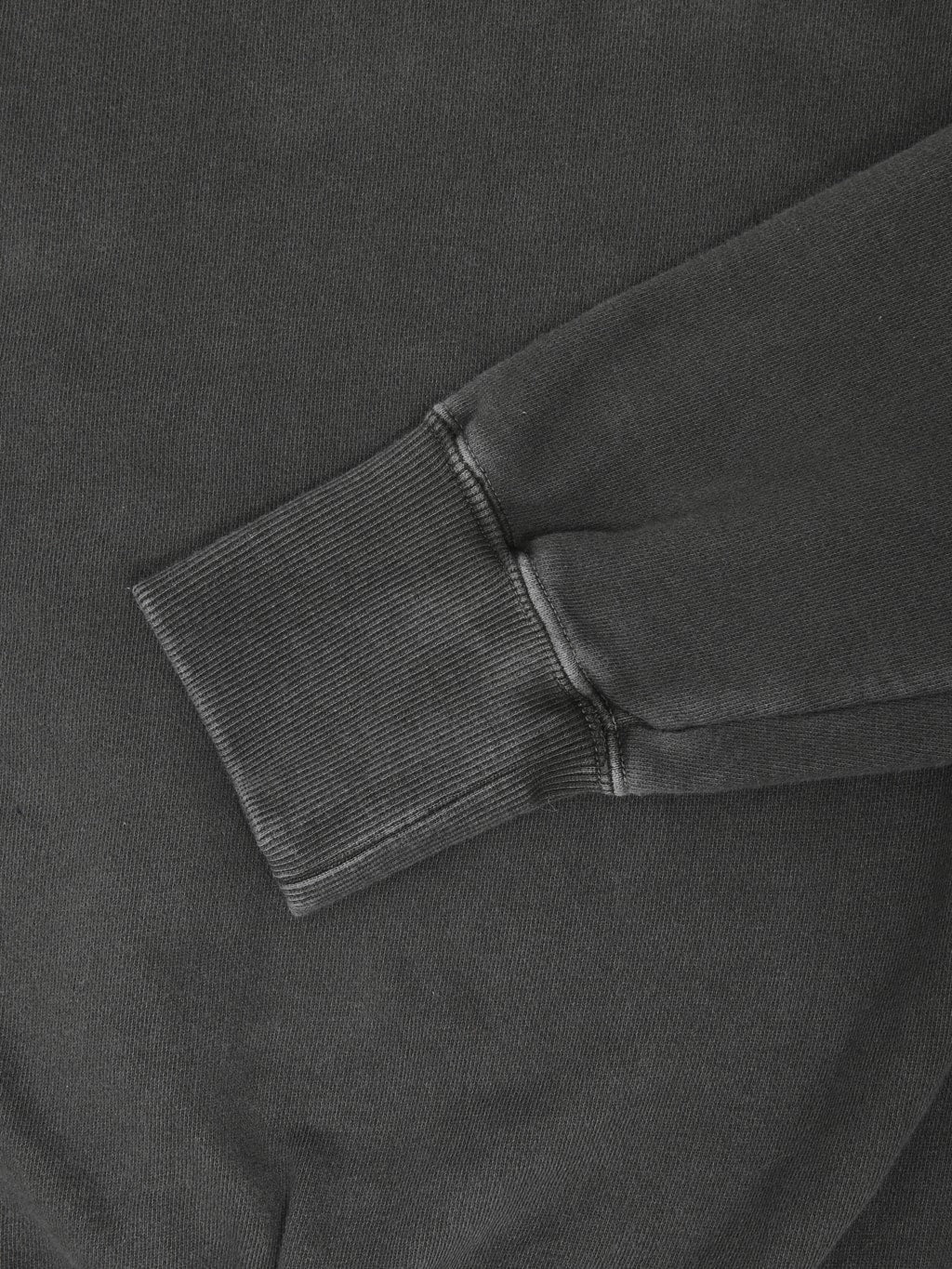 Pherrow's 25W-PRS-P Raglan Sweatshirt Fade Black - Redcast Heritage Co.