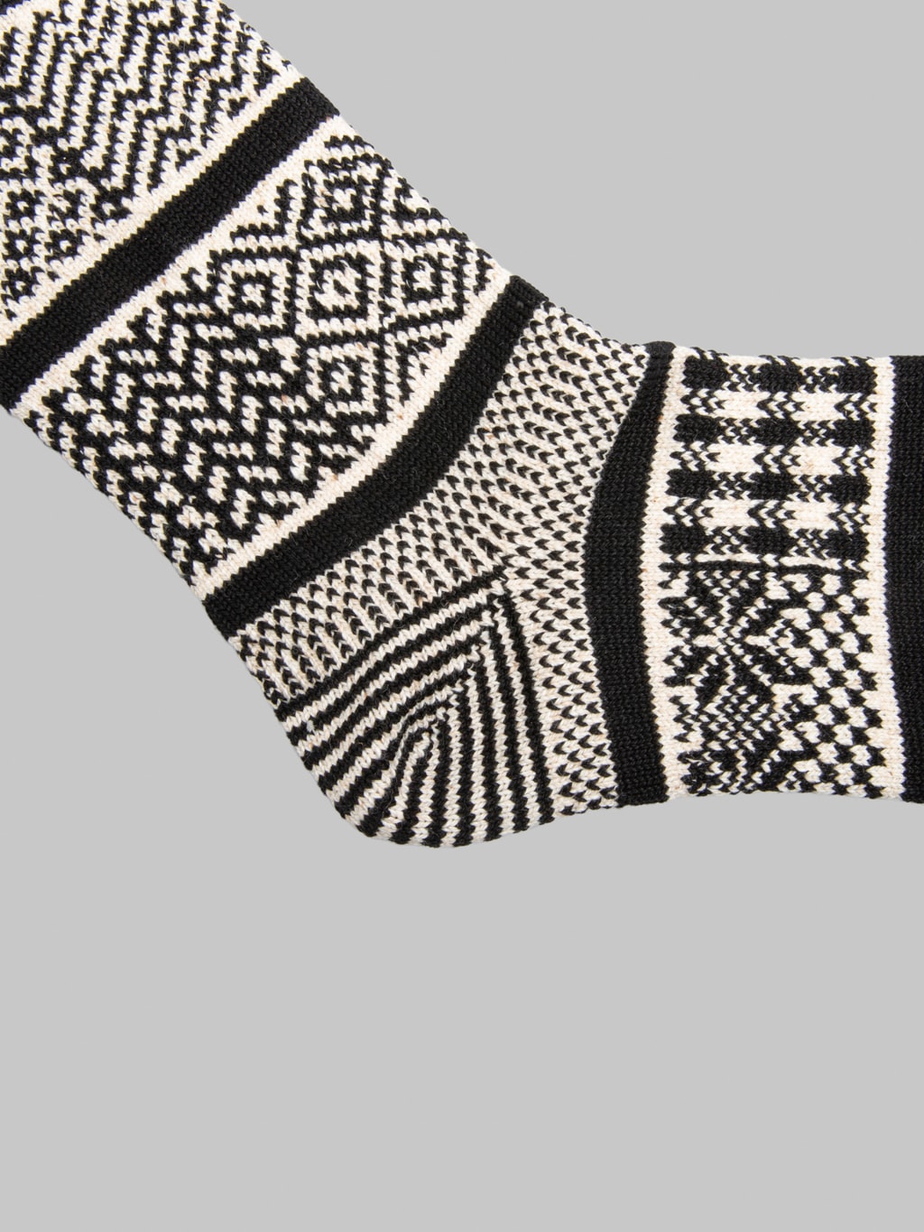 ROTOTO Multi Jacquard Crew Socks Ivory/Black