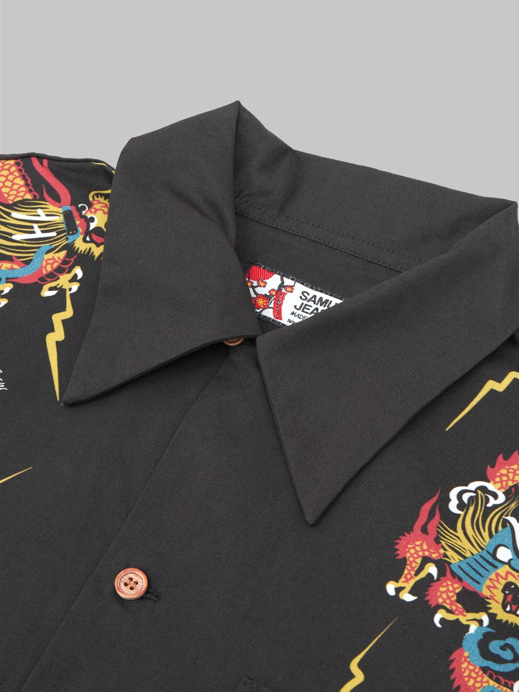 samurai jeans dragon hawaiian shirt black collar closeup