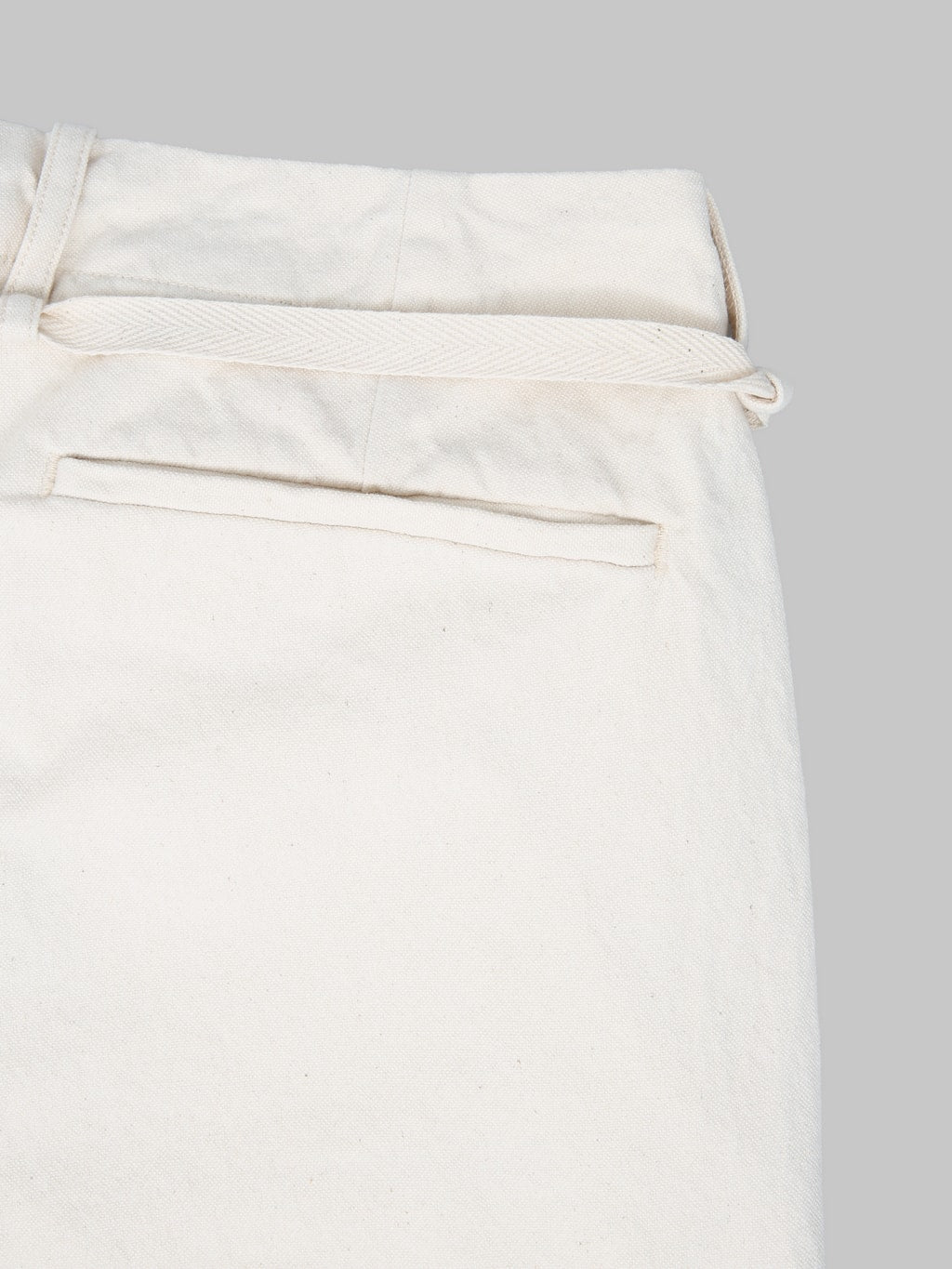 Seuvas 10oz Canvas Tapered 2 Tuck Pants Natural cotton fibers