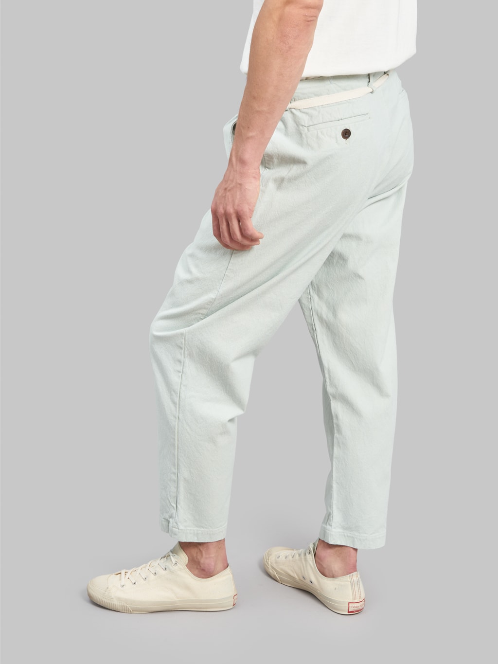 seuvas 10oz tapered 2 tuck pants matcha style