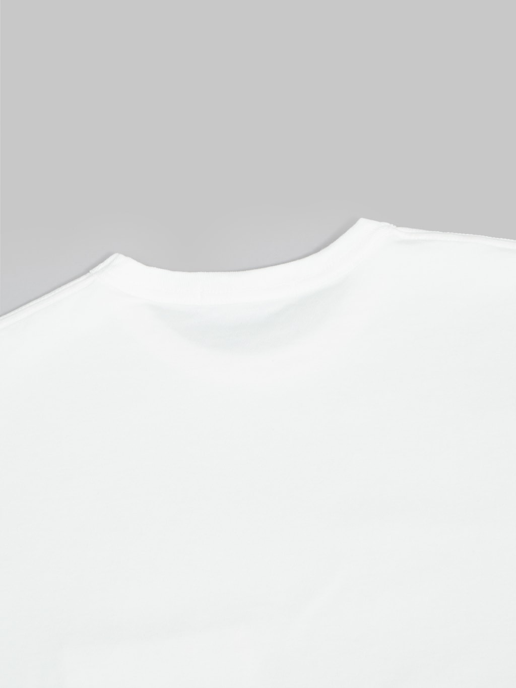 seuvas cotton crew neck tshirt natural  back detail