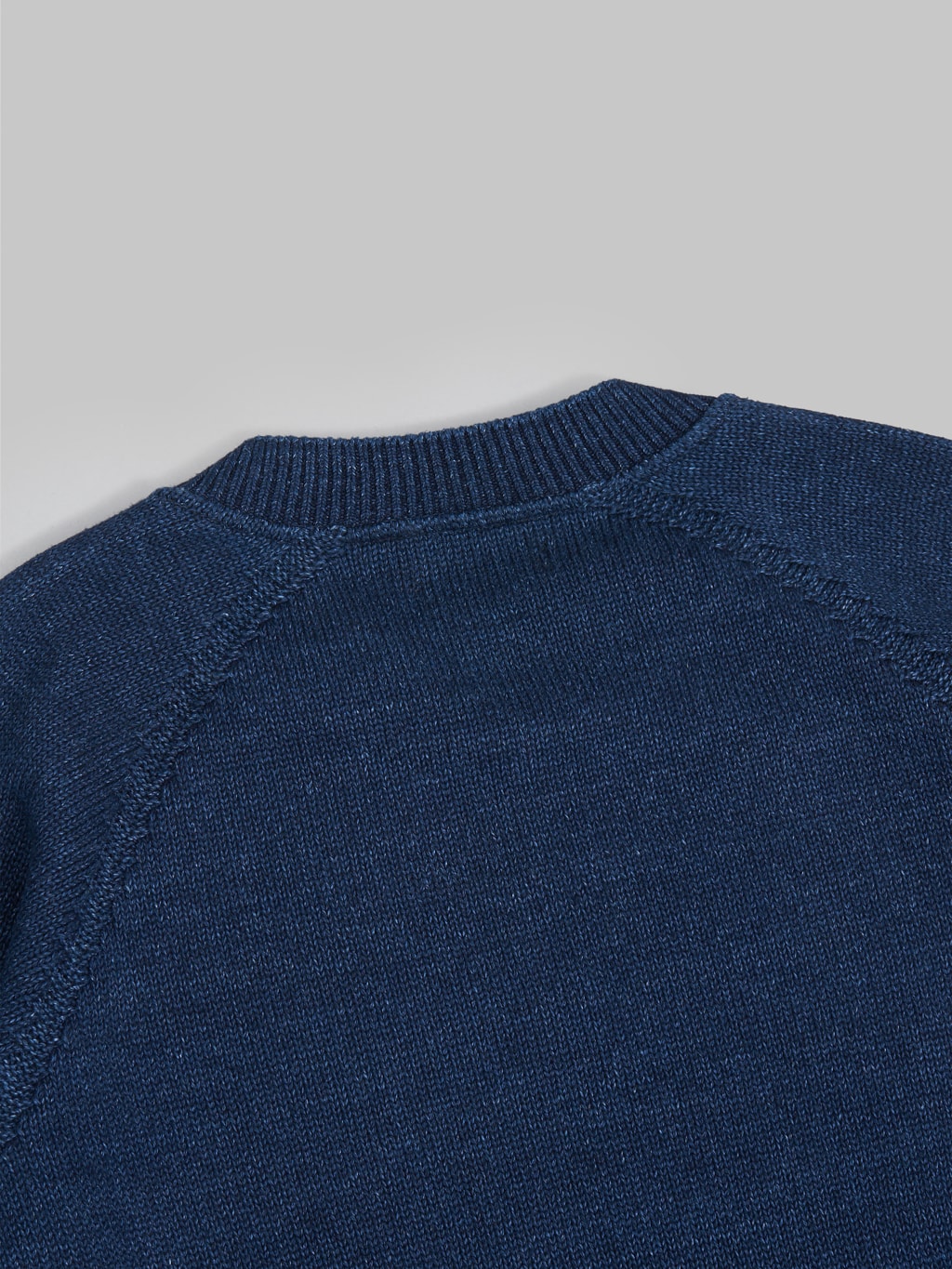 seuvas cotton raglan sweater indigo stitching