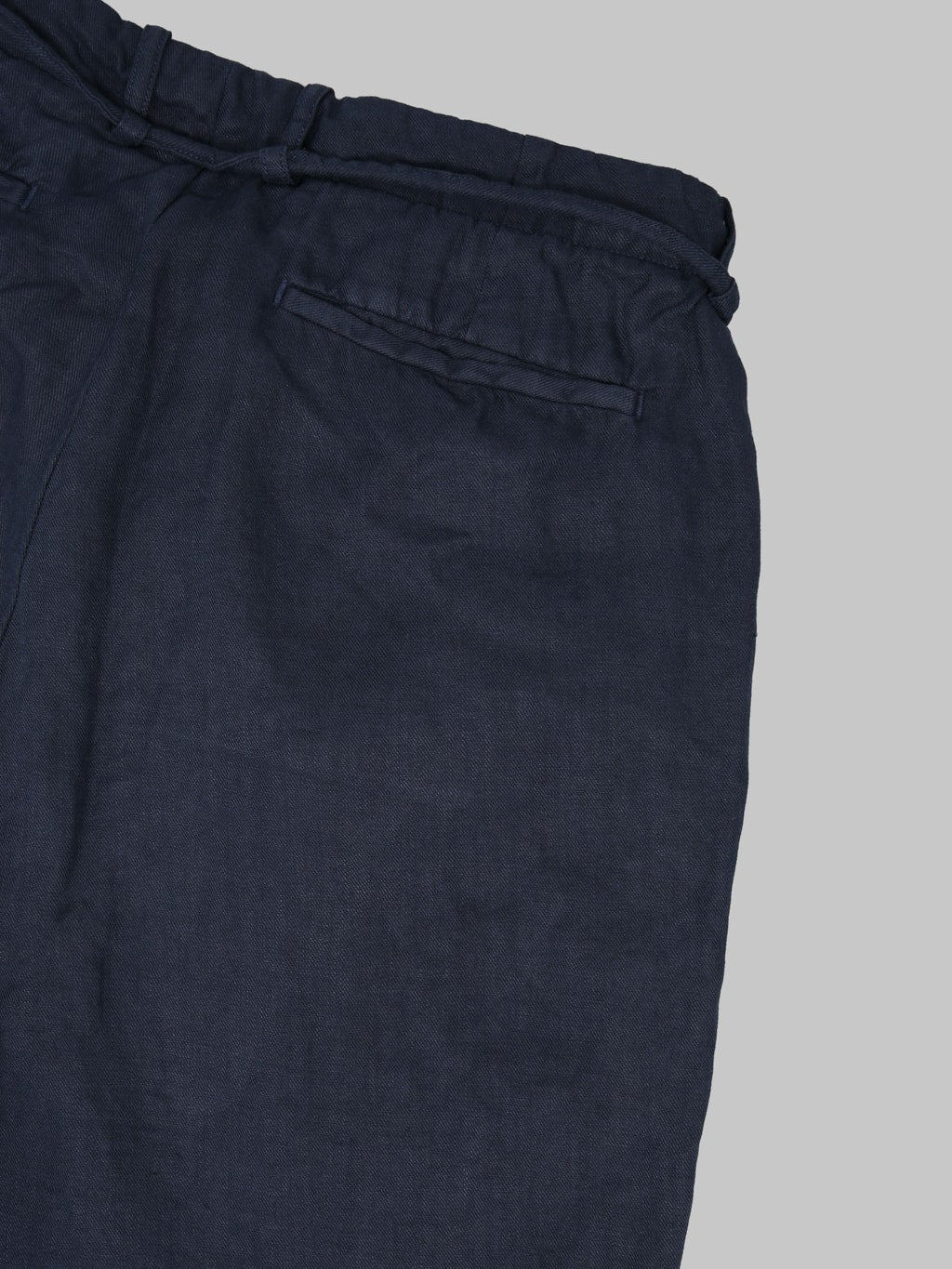 Seuvas Linen Tapered 2 Tuck Pants Navy lightweight