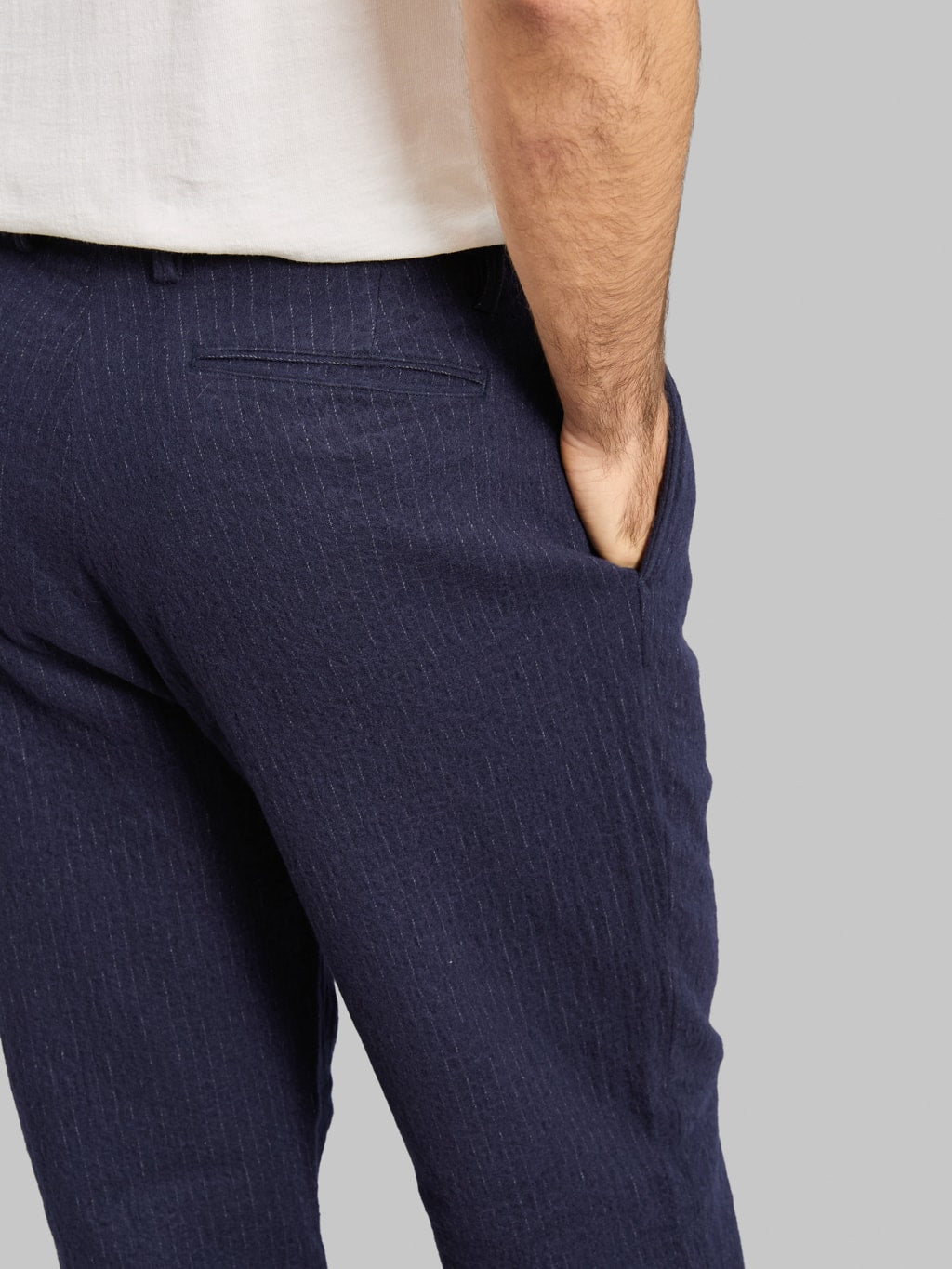 Seuvas C/W Tapered 2-Tuck Trousers Navy
