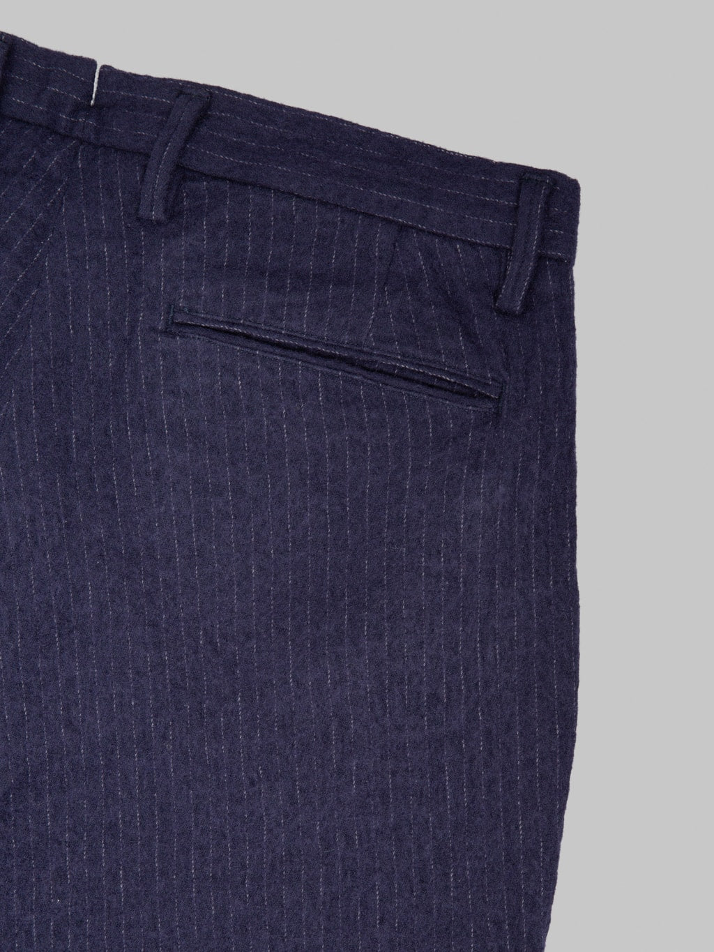Seuvas C/W Tapered 2-Tuck Trousers Navy
