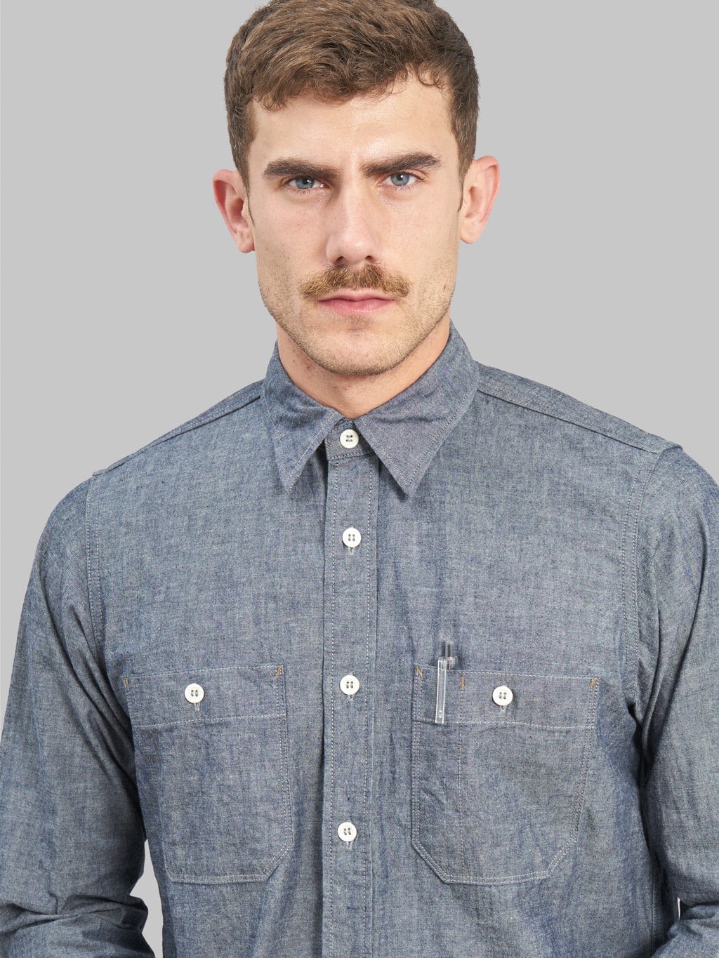 seuvas selvedge indigo chambray work shirt  chest details