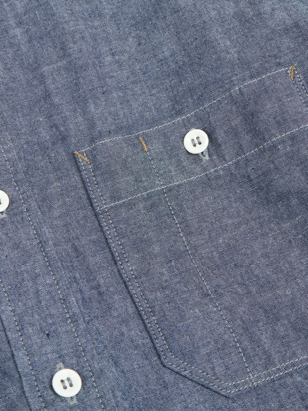 seuvas selvedge indigo chambray work shirt pocket closeup