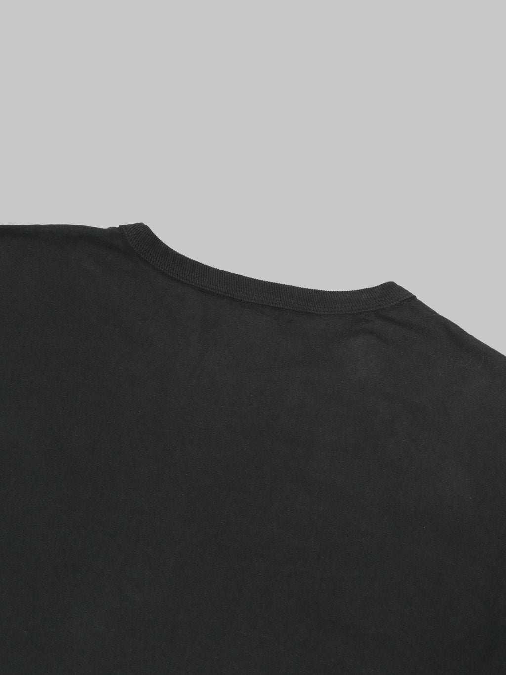 Studio DArtisan 9912 USA Cotton TShirt Black back collar