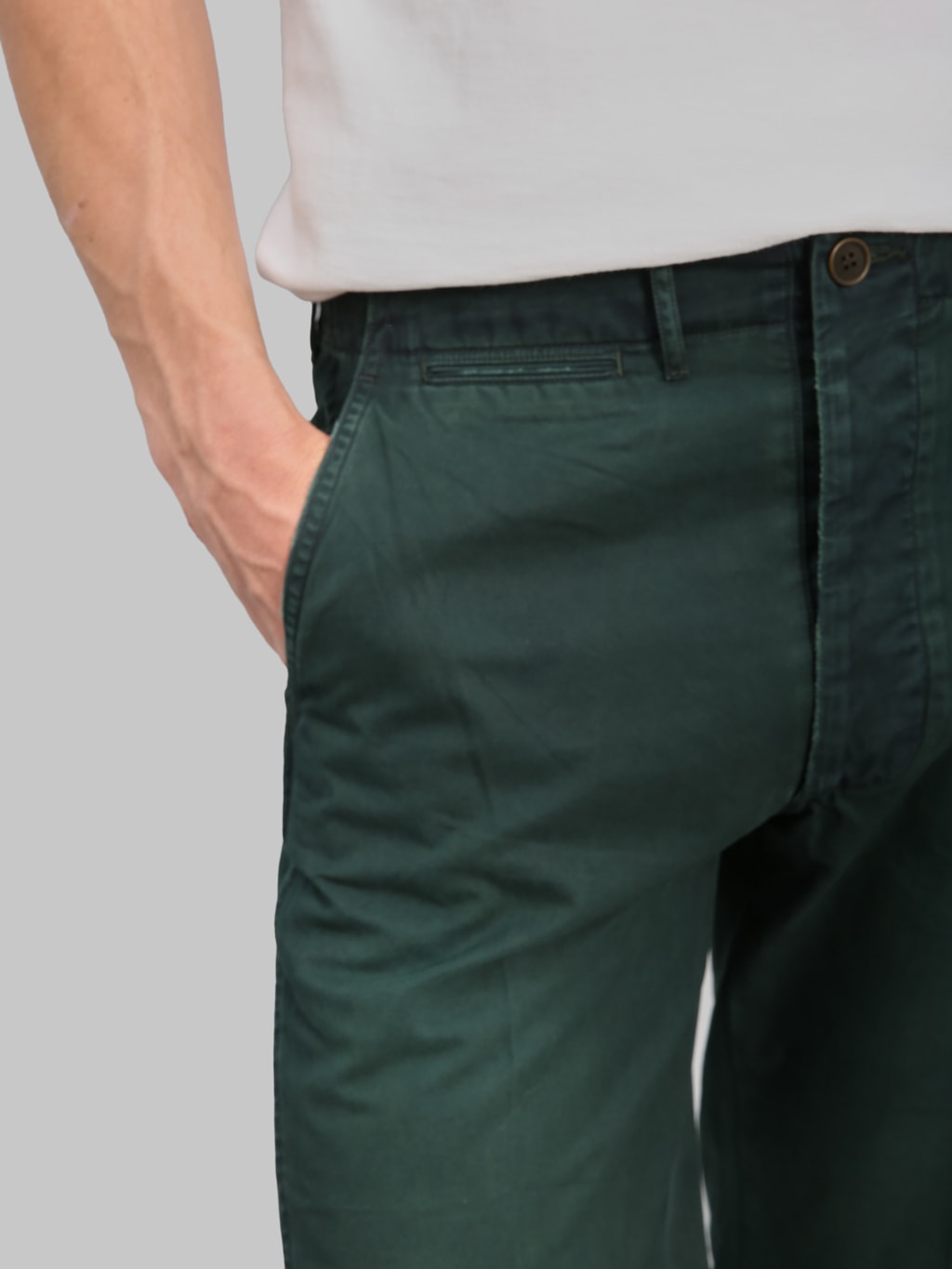 Studio DArtisan 1923 Supima Cotton Chino Pants Indigo Green closeup