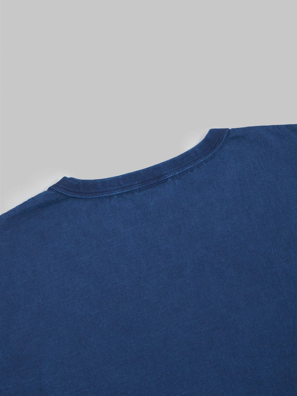 studio dartisan 8136b usa cotton tshirt light indigo back collar