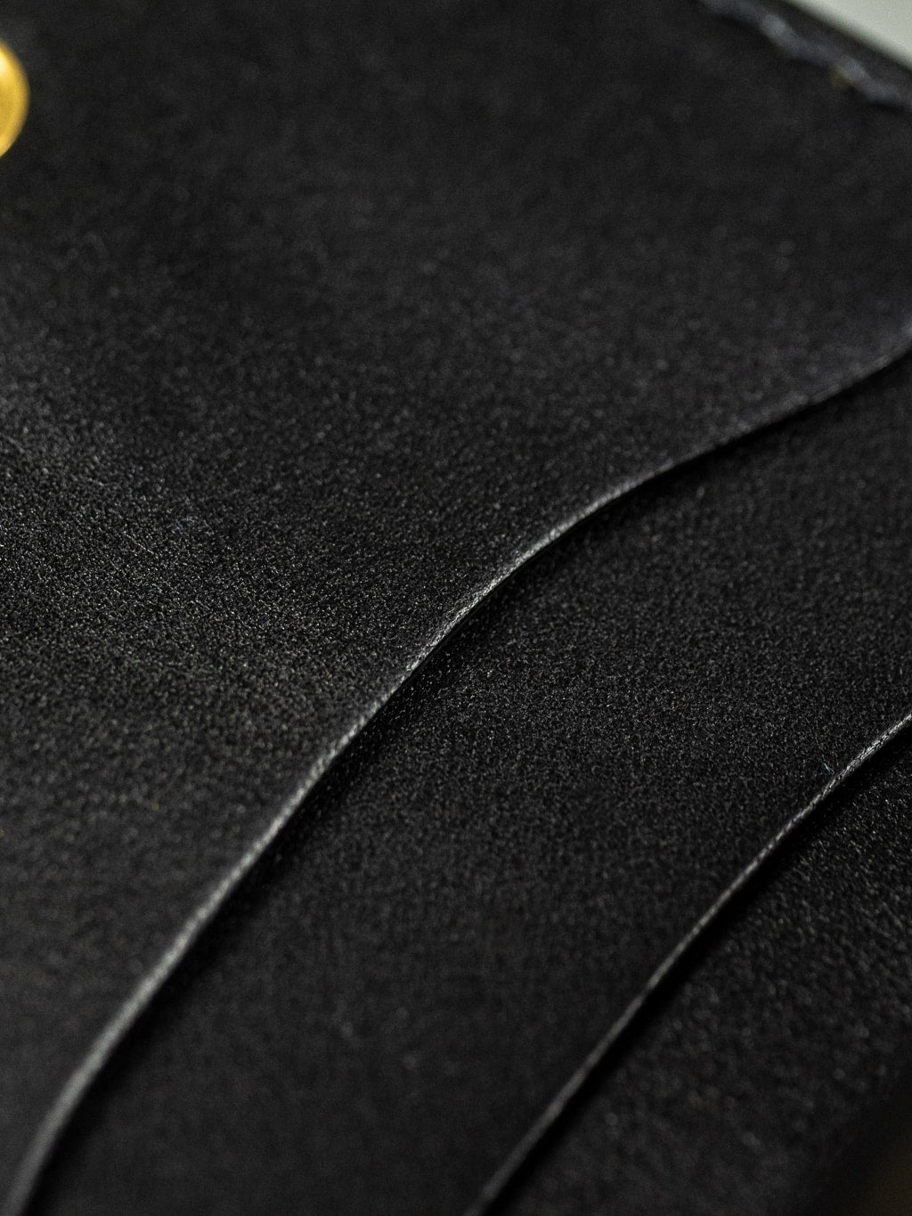 Studio Dartisan black leather mini wallet card compartment