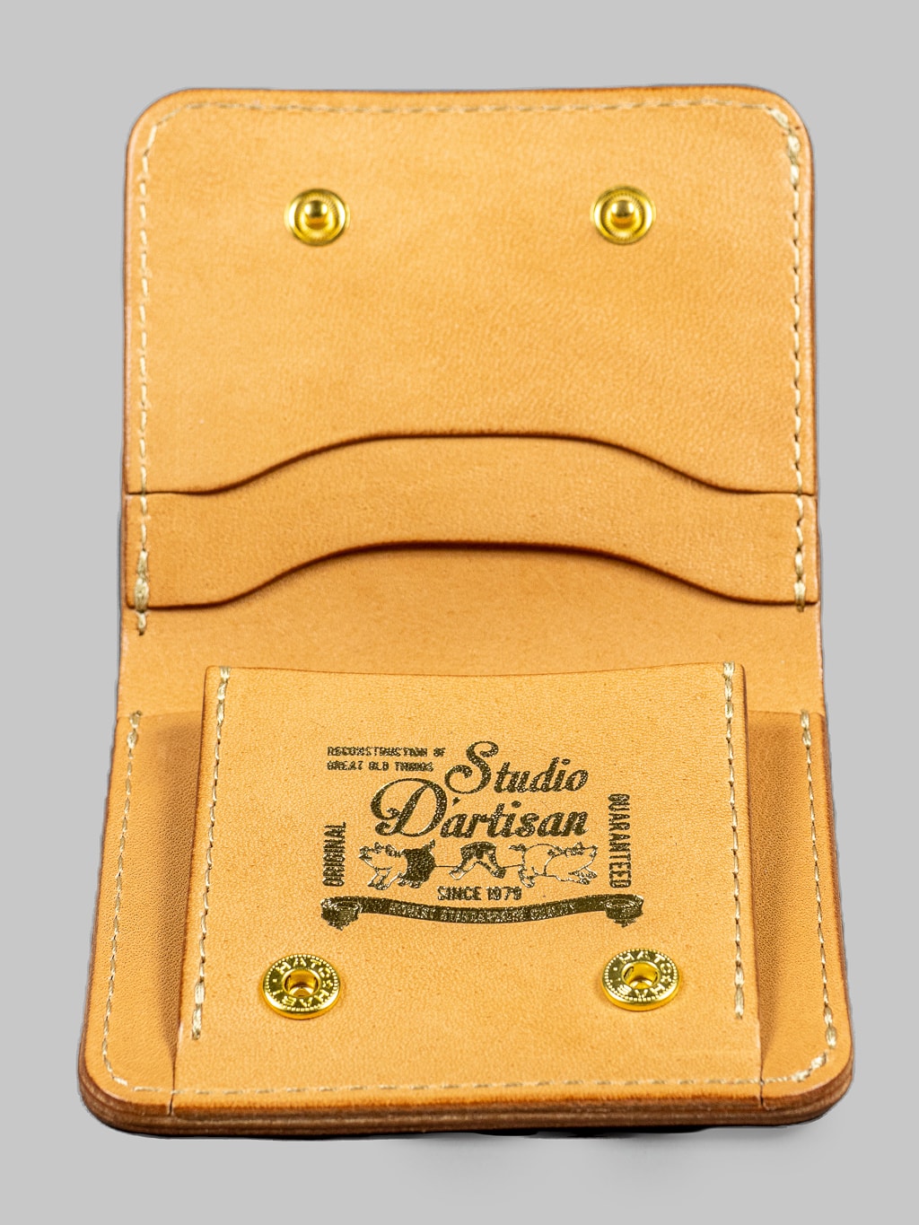 Studio Dartisan natural leather mini wallet interior details