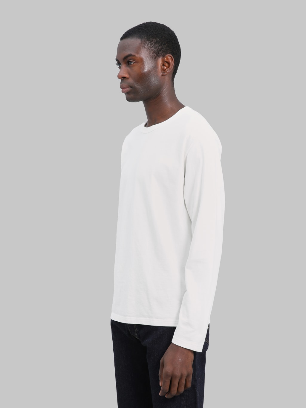 Studio DArtisan 8186 Suvin Gold Long Sleeve TShirt White side fit