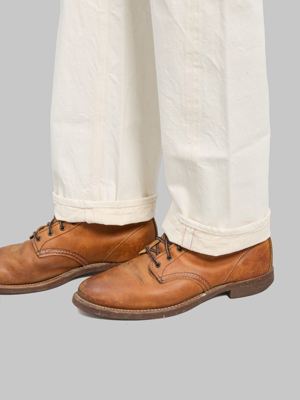 Sugar Cane 1947 Model White 13oz Regular Straight Jeans folded