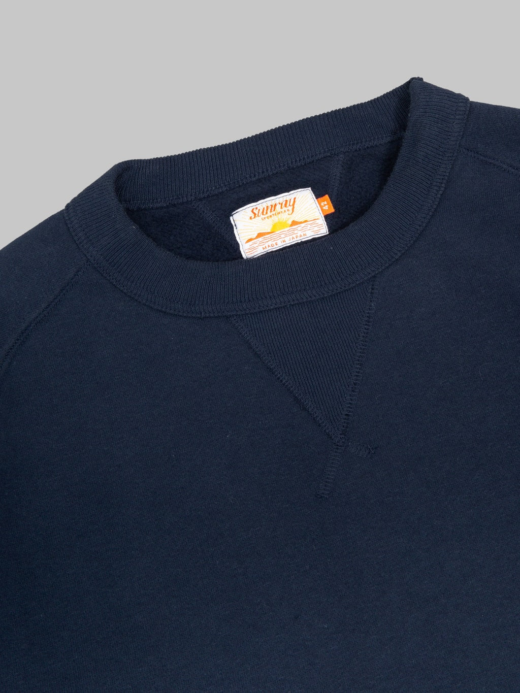 Sunray Sportswear Puamana Crew Neck Raglan Sweatshirt Dark Navy
