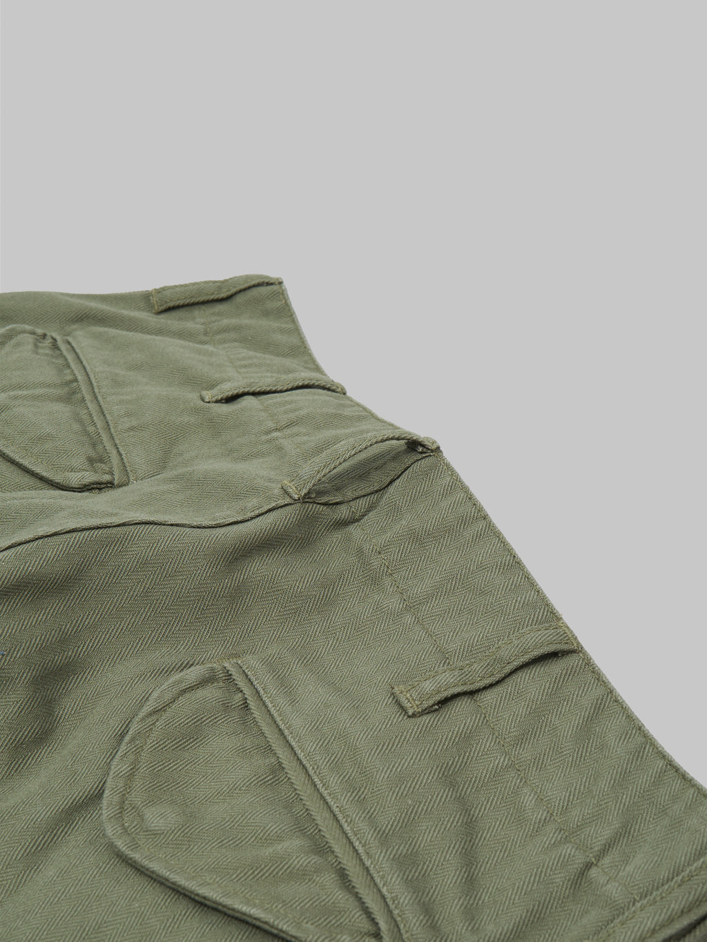 tanuki herringbone m65 pants green belt loop