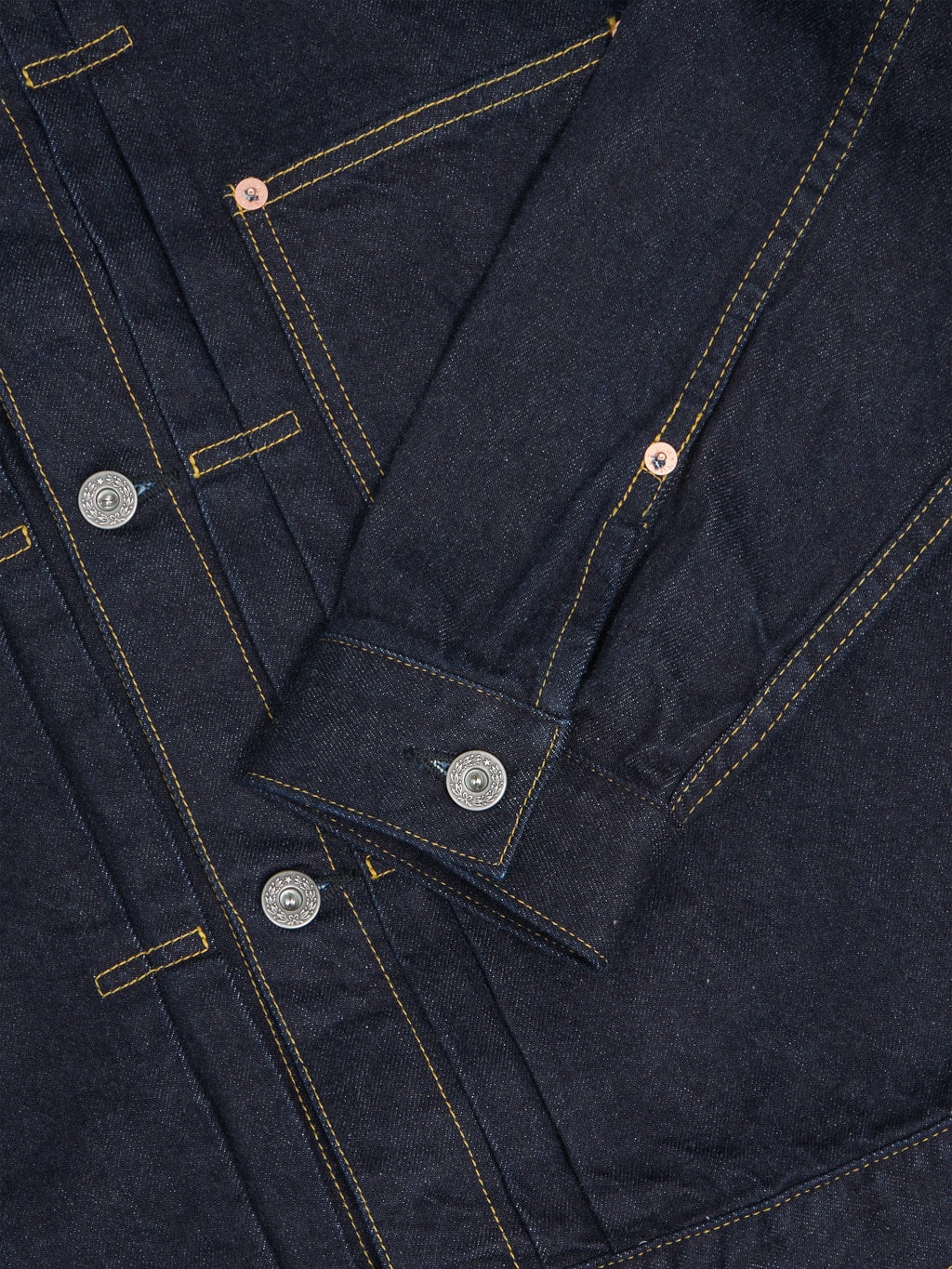 the flat head 12oz 40s selvedge denim jacket cuff closeup