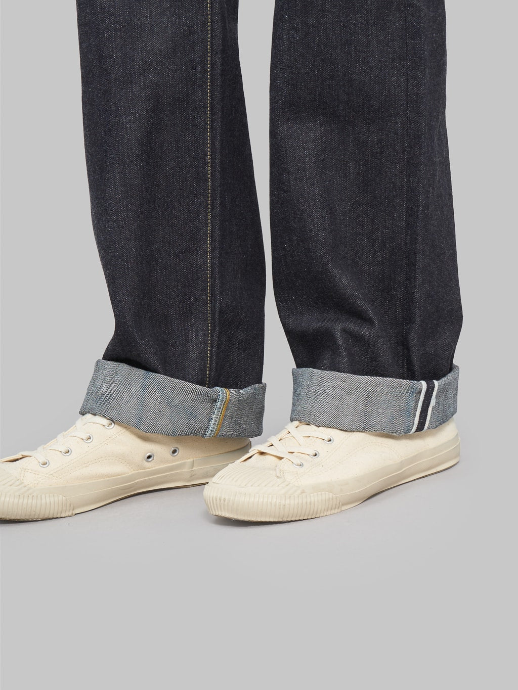 The Flat Head FN-D111 14.5oz Wide Straight Jeans