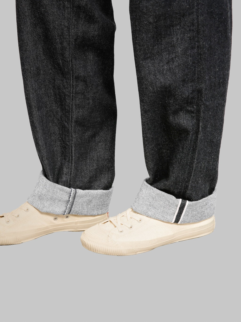 The Flat Head DB004 12.5oz Wide Tapered Jeans Black