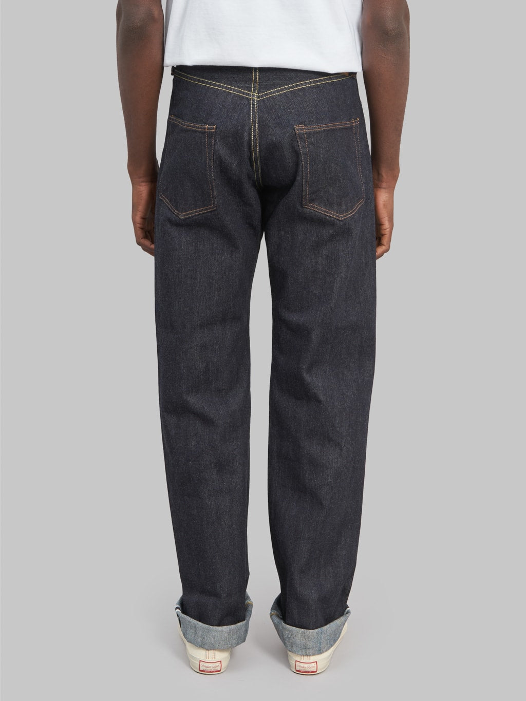 the flat head fn d111 wide straight selvedge denim jeans back fit