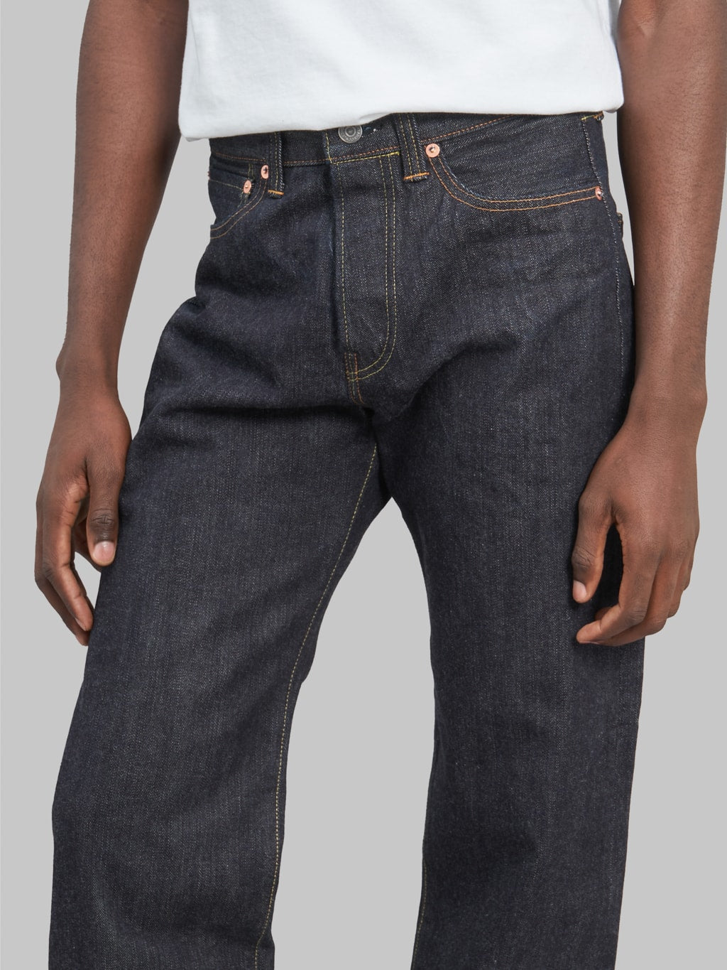 the flat head fn d111 wide straight selvedge denim jeans waist details