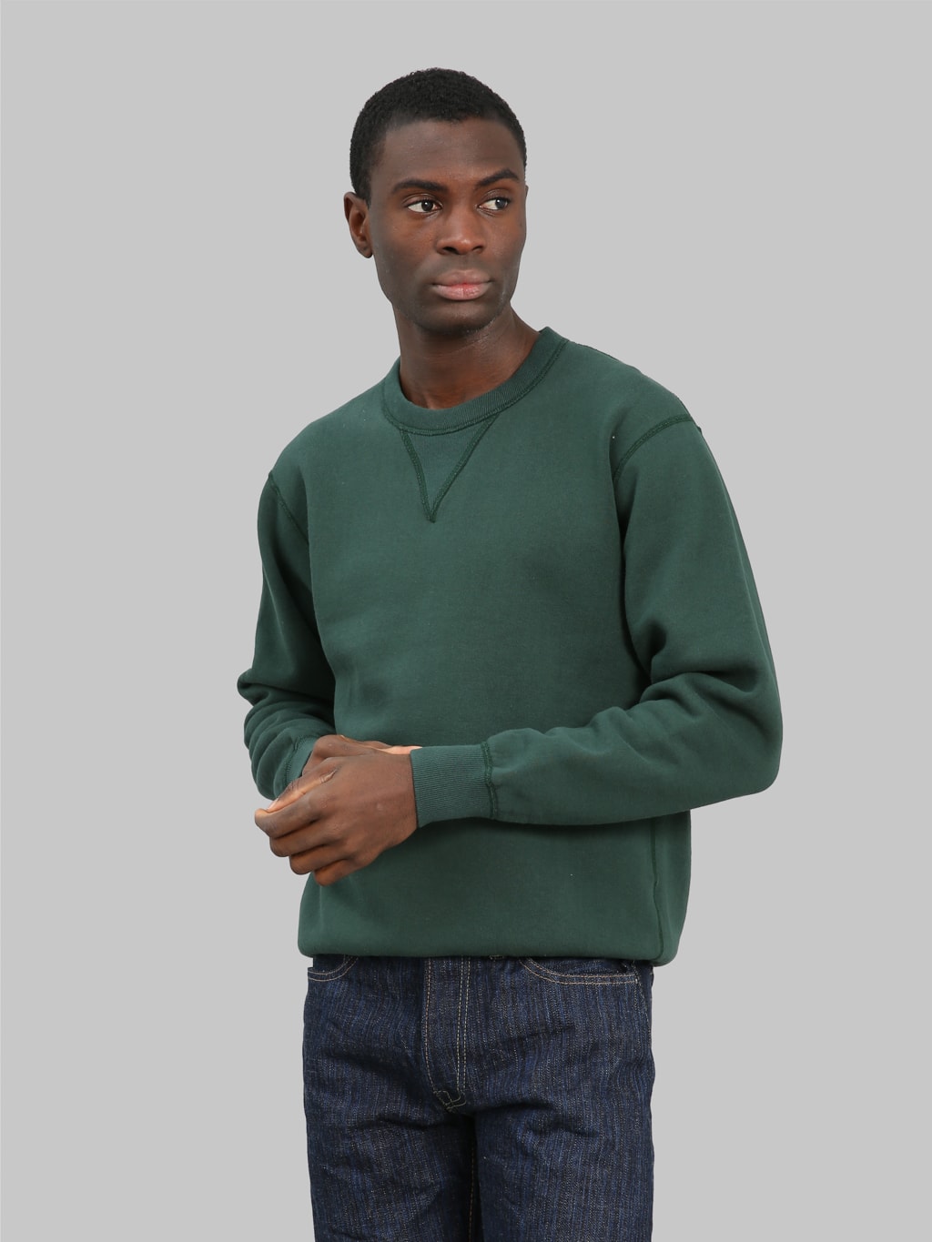 the flat head loopwheel crewneck sweatshirt engine green styled