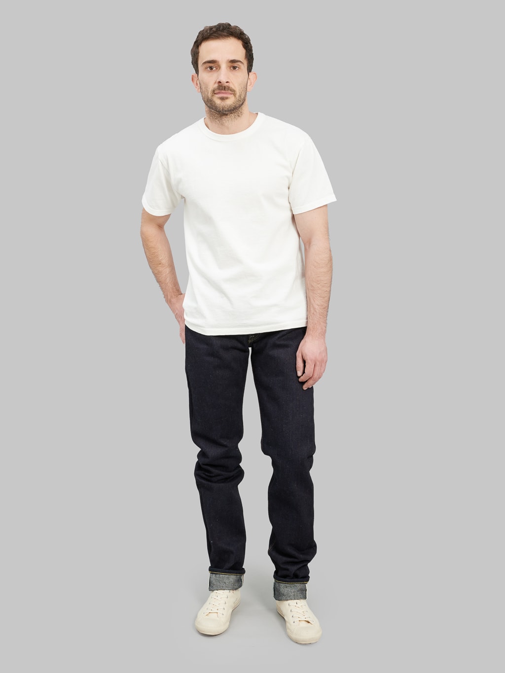The Strike Gold Extra Heavyweight straight tapered jeans model front fit