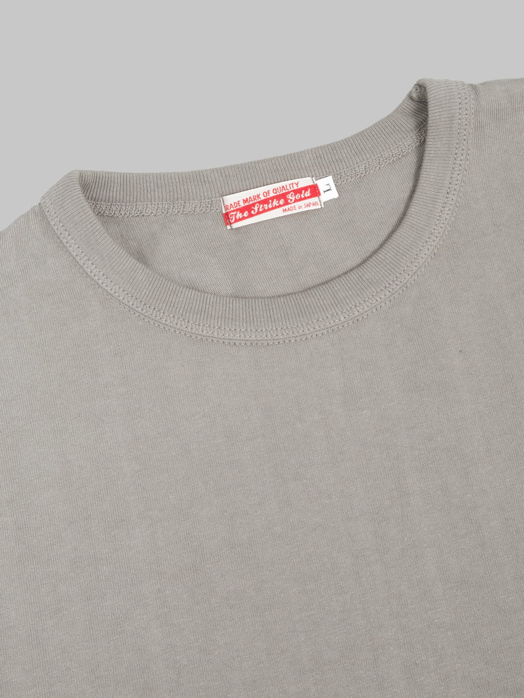 The  Strike Gold Loopwheeled T-Shirt Light Charcoal