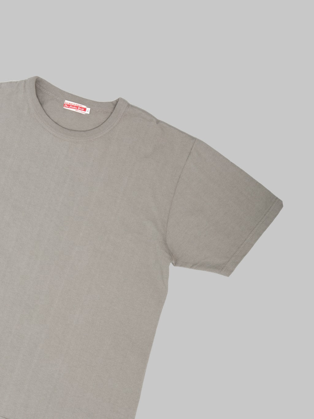 The  Strike Gold Loopwheeled T-Shirt Light Charcoal