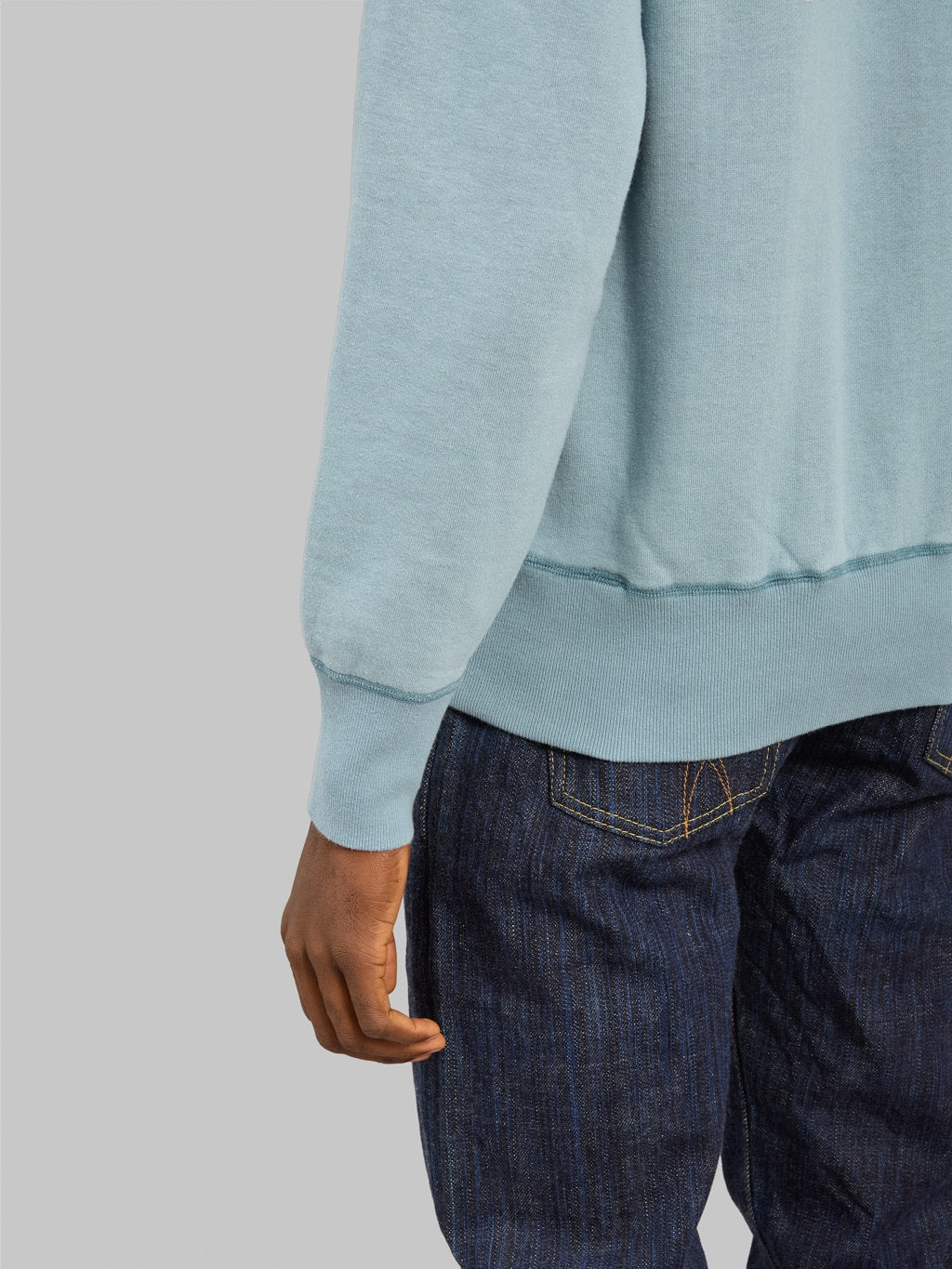 the strike gold loopwheeled sweatshirt sax blue cuff