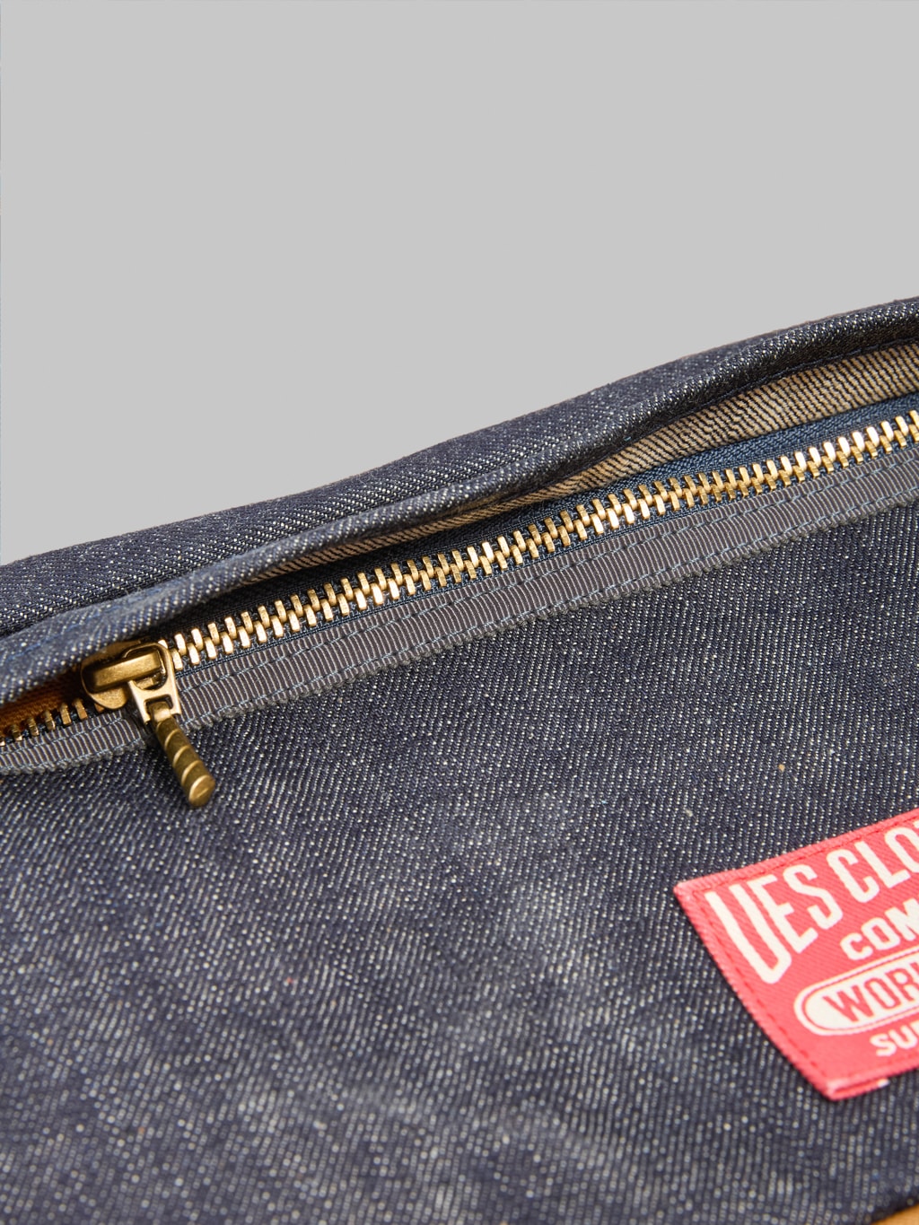 UES Body Bag Denim zip