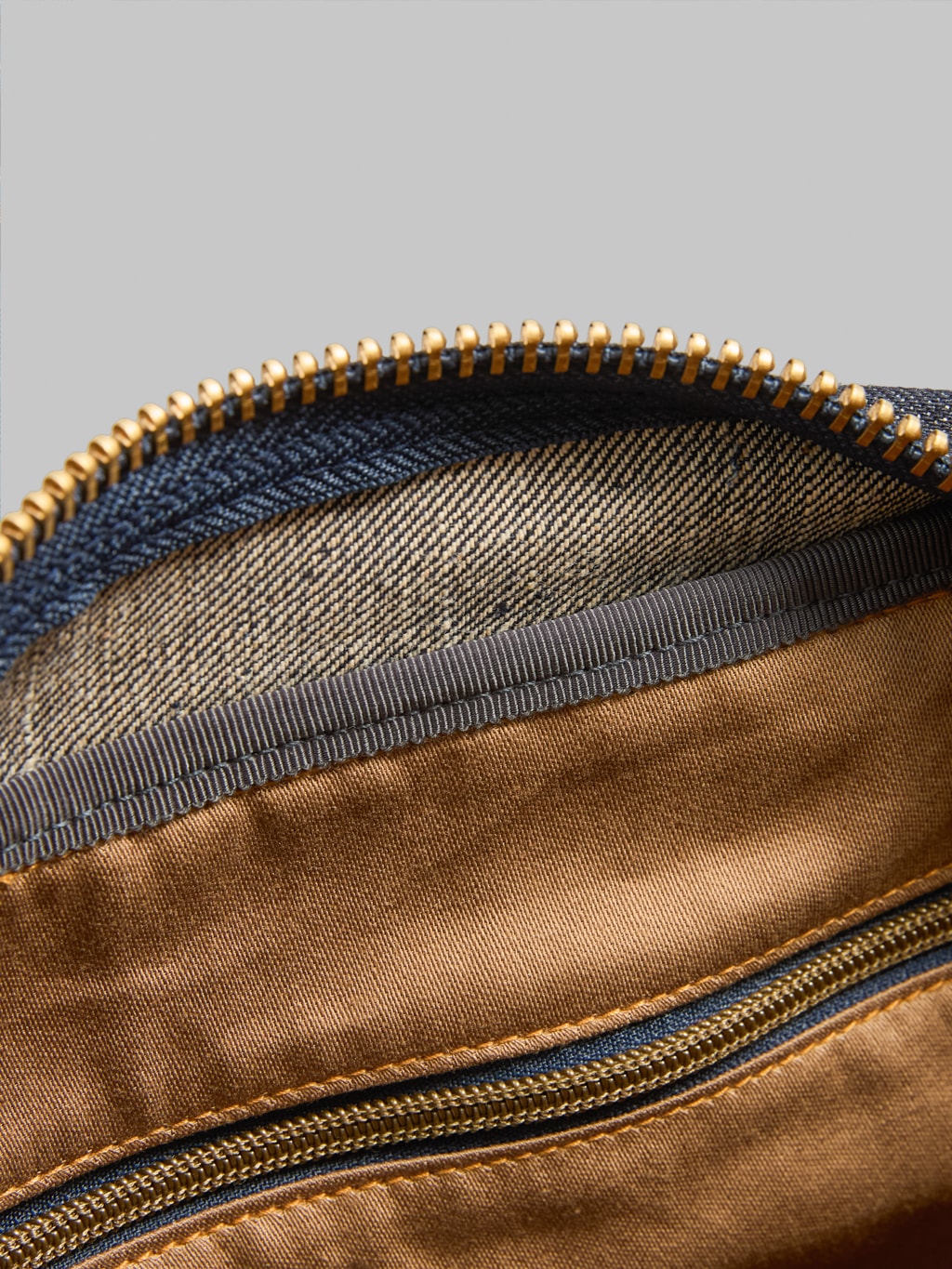 UES Body Bag Denim interior pocket