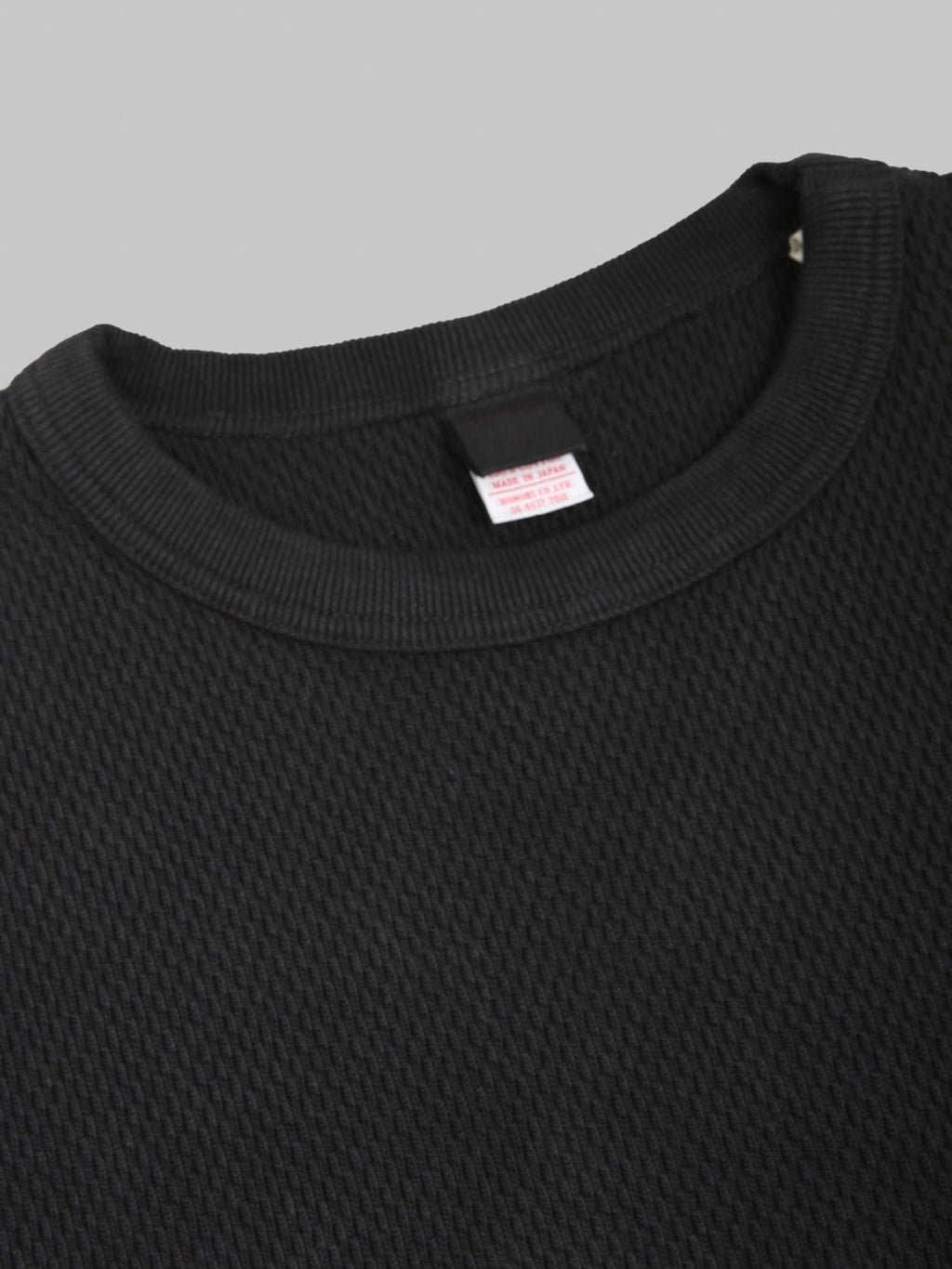 UES Double Honeycomb Thermal T-Shirt Black