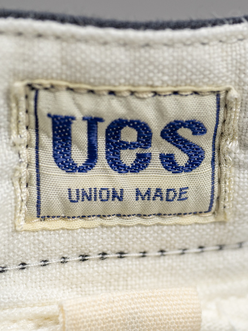UES Duck Canvas Short Pants Black brand label