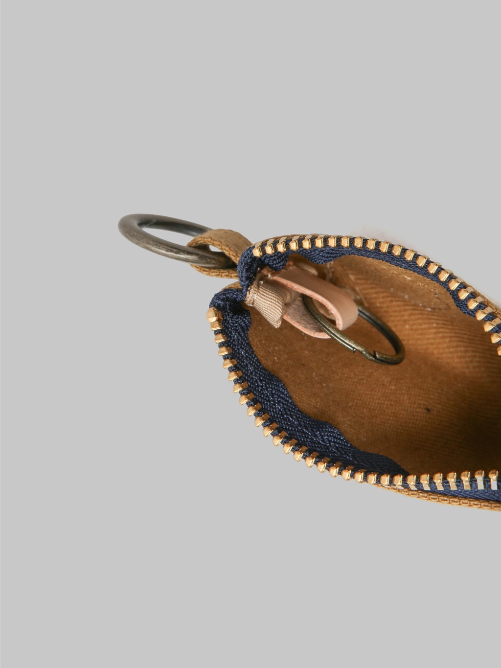 ues key case camel key holder fabric