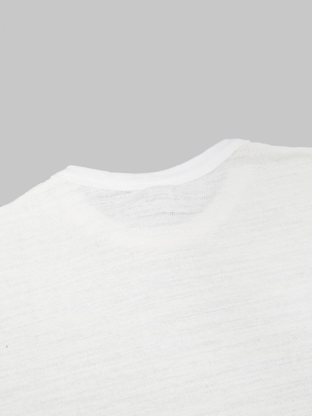 UES 100% Linen Long Sleeve T-Shirt White