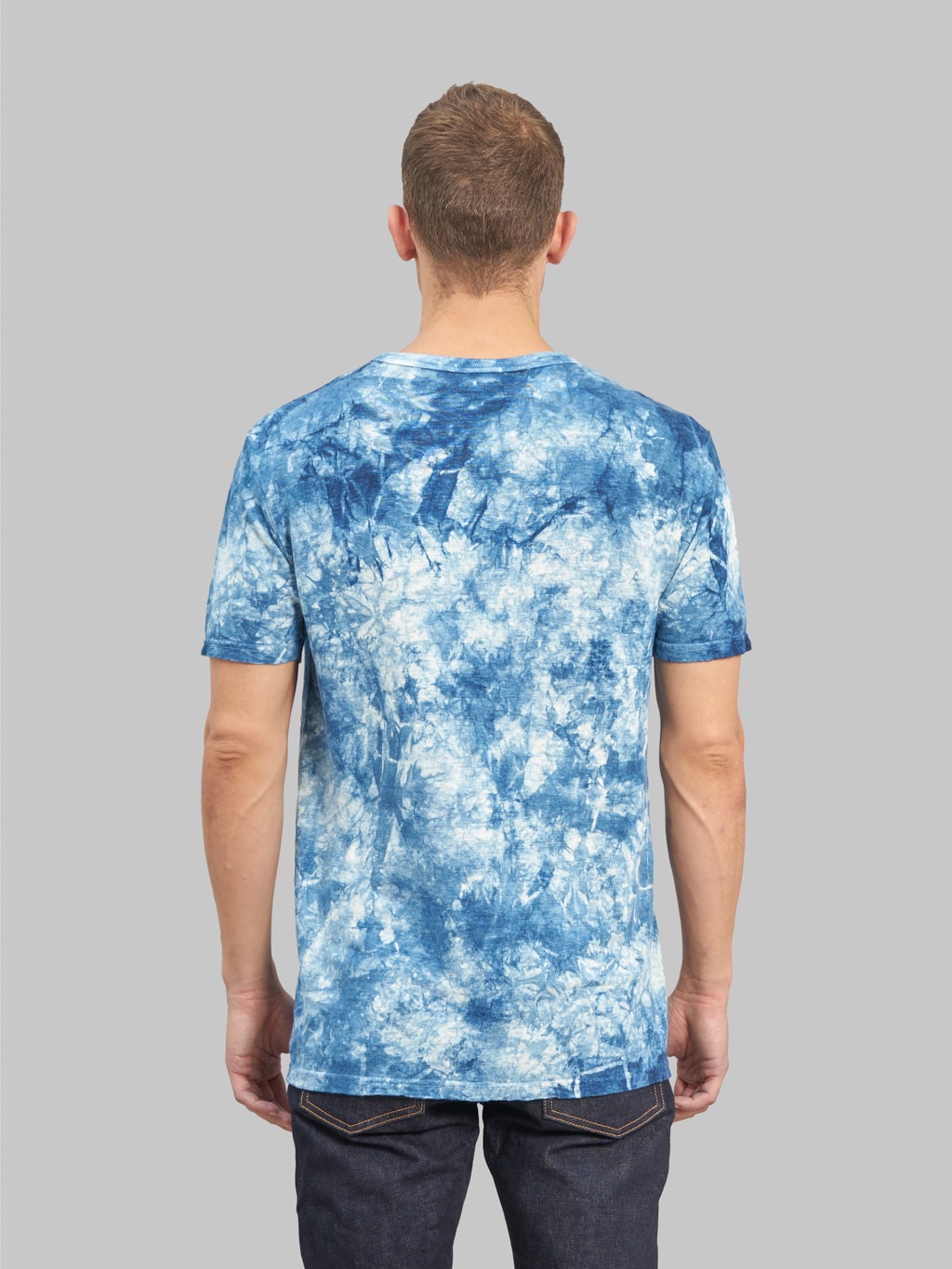 ues natural indigo hand dyed murakumo tshirt model back fit