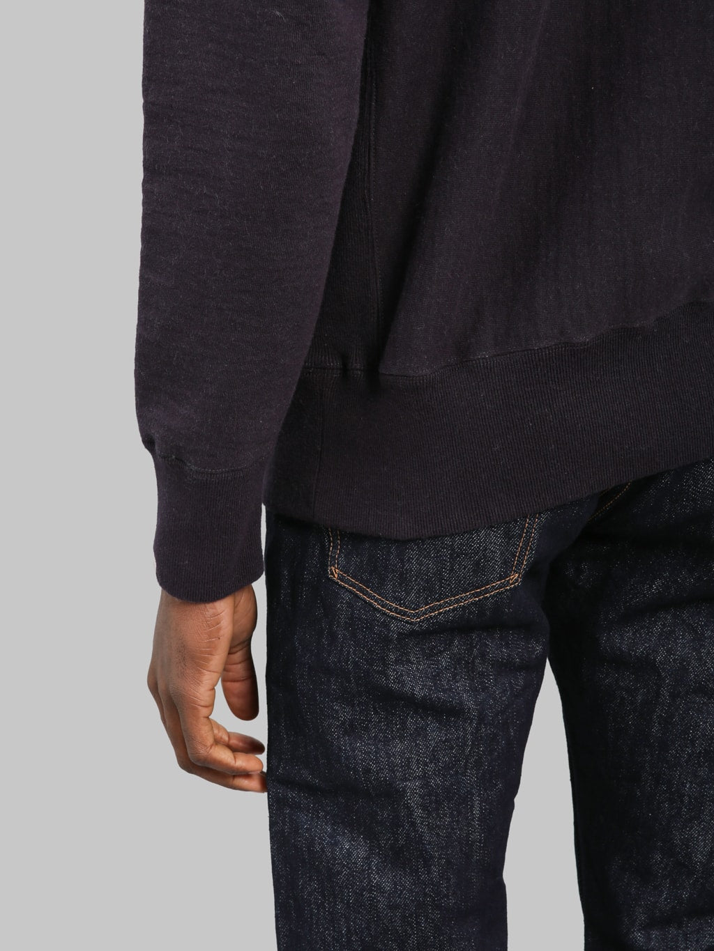 UES New Purcara Sweatshirt Navy - Redcast Heritage Co.