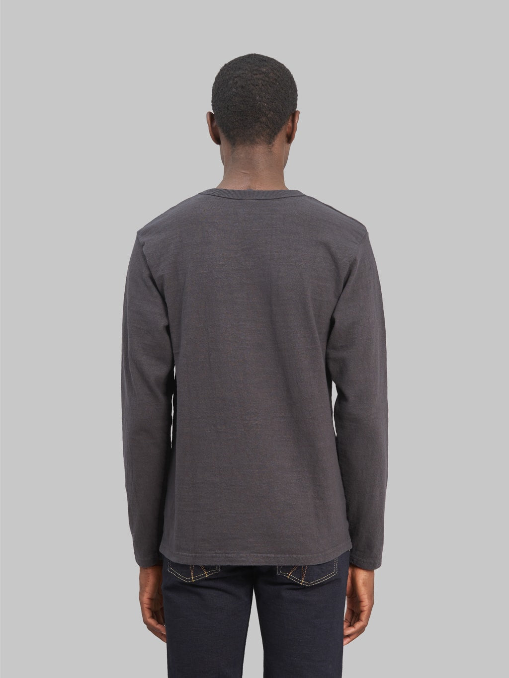 ues slub nep long sleeve tshirt black classic  back look