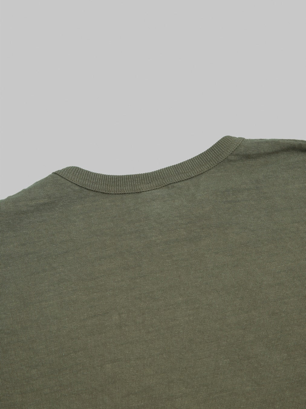 UES No 8 Slub Nep Long Sleeve TShirt Olive back collar