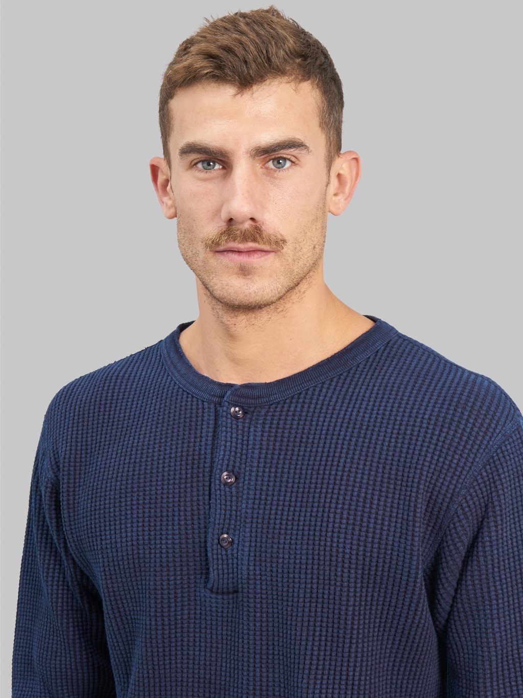 ues thermal big waffle henley tshirt indigo  chest